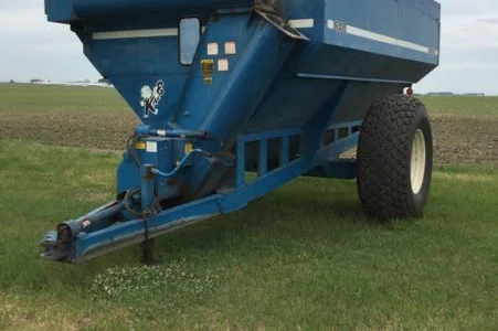 Бункер перегрузчик Kinze 640 22000 л