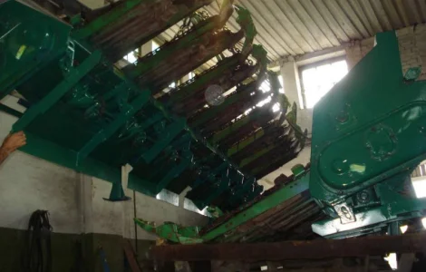 Измельчители на кукурузные жатки John Deere,  CLAAS,  Massey Ferguson,  Case
