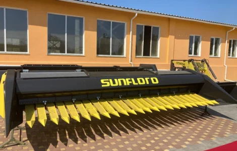 Жатка для уборки подсолнечника Sunfloro Shaft 9.2м