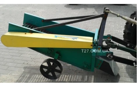 Картофелекопалка КТН-1-44 транспортерная навесная однорядная (Украина)