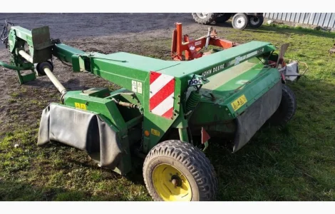 Косарка-плющилка JOHN DEERE 1360