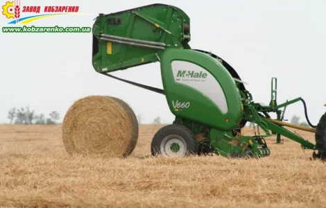 McHale V660 Тюковий пресс підборщик робить 500 тюків за день
