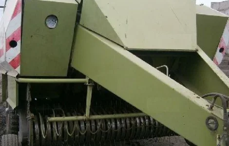 Продам б/у пресс-подборщик Fortschritt К550