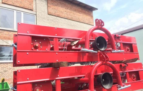 Граблі грабарка гребка сіноворошилка сіноворушилка ленточна ленточна пасова пасові Польща