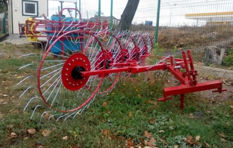 Сеноворошилка 4 колеса