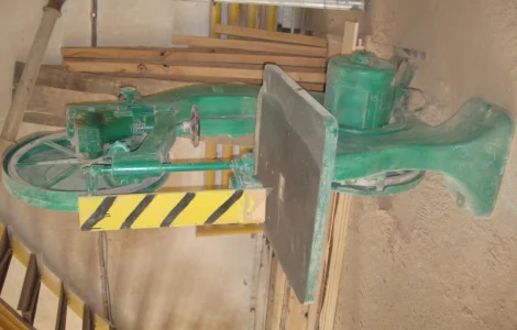 Продам стрічковопильний верстат (Австрія)