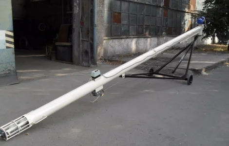 Зерновой погрузчик шнековый 6м
