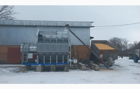 Зерносушарка "Agro Star" продуктивністю 40 т/добу