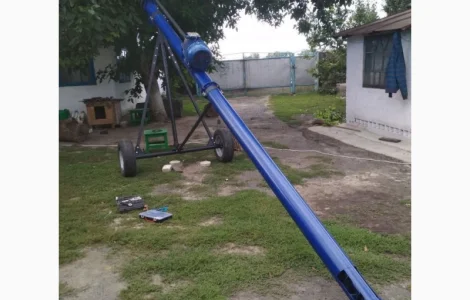 159 шнек, 18-20 т/год, шнеки, погрузчик, конвеєр, дозатор, навантажувач