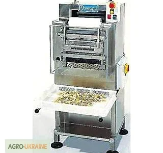 Машина для производства макаронных изделий типа фарфалле (бабочки)