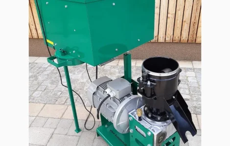 Пресс - грануляторы для овечьей шерсти BN 100W/BN400W (Чехия)