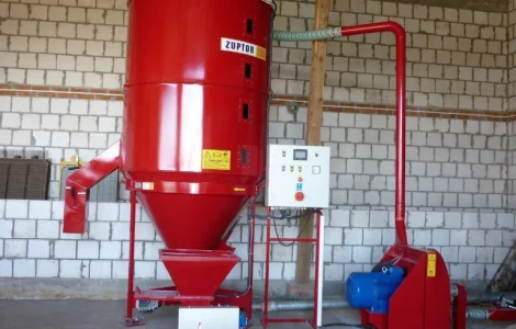 Продам Zuptor, змішувач кормів