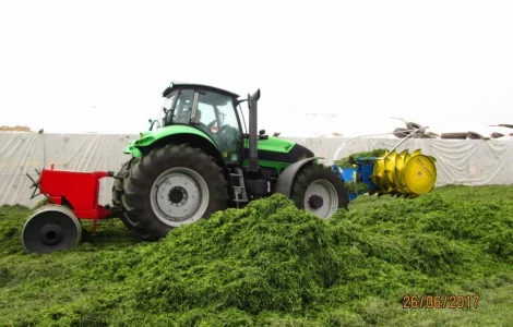 Барабанный распределитель силосных масс RECK