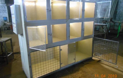 Ветеринарная клетка трёхъярусная