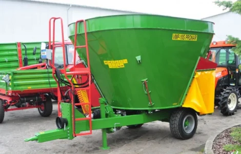 Кормораздатчик (Кормосмеситель) Pronar 8m3 под МТЗ 80