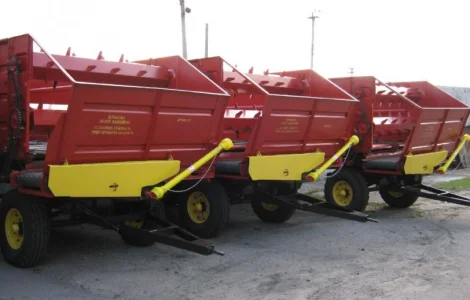 КТУ-10 кормороздавач