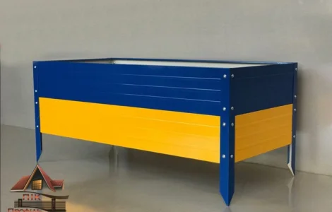 Двоярусна грядка, висока клумба