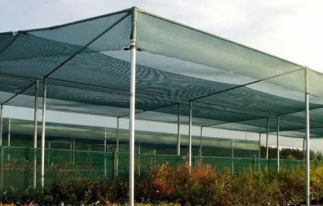 Сетка затеняющая Karatzis зеленая (4х50) 35%