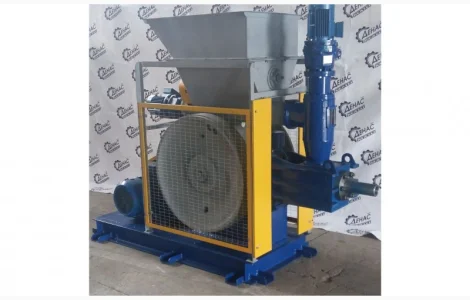 Прес ударно механічний для виготовлення паливних брикетів