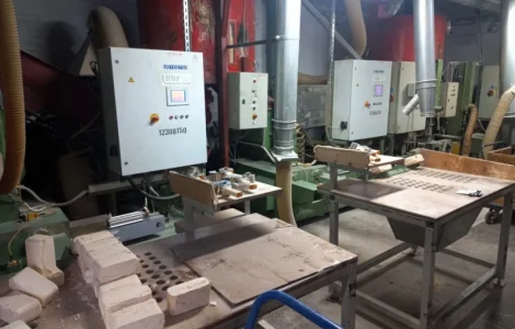 Устаткування преса для виробництва паливних брикетів RUF