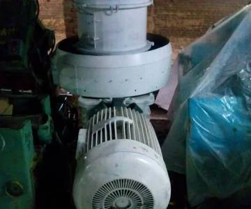 Гранулятор, прес для виробництва пеллет