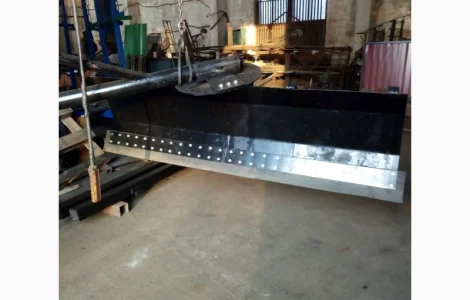 Снегоуборочная навесная лопата отвал