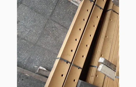 Ніж леміш відвалу ріжуча кромка лезо грейдера SEM CATERPILLAR 5D9553 KOMATSU 232-70-12143