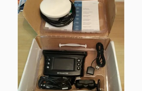 Ремонт, прошивка системы параллельного вождения(курсоуказатель агро) Trimble EZ-250