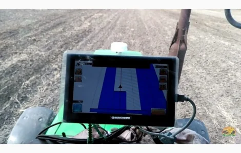 Параллельное вождение - система Агрокурс