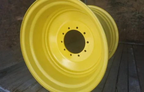 Диск колесный на трактор DW23Bx38 для JD 8 серии DW18Lx42 для NH