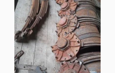 Продам для тракторного причепа 2ПТС-9 диски колісні