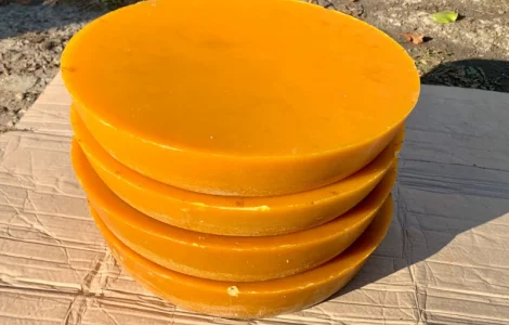 Продам бджолиний віск високої якості