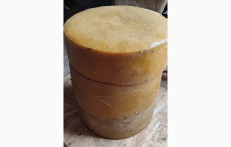 Натуральний бджолиний віск