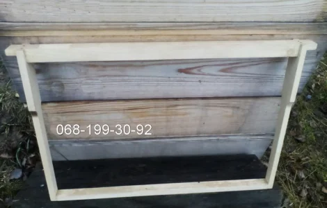 Рамочки для ульев различных типов