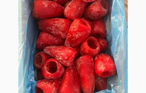 Продам перець цілий червоний заморожений