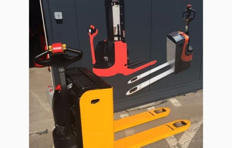 Электротележка YALE P.2.2 2002р вантажопідйомність2200кг