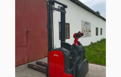 Электрический штабелер самоходный 817 LINDE L 16 AP 1.6 t 3.22 m