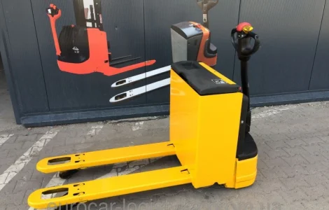 Електротележка Komatsu 1, 8