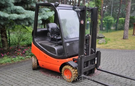 Погрузчик LINDE H 12 2002г 1, 2т 3, 0м-высота подъема