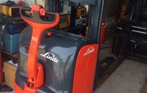 Штабелер электрический LINDE L16 2011р 1, 6т 1, 8м