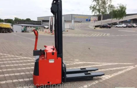 Штабелер электрический LINDE L14 тріплекс 1, 4т 4, 7м