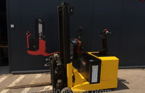 Штабелер MANITOU LOC 1, 1т 2, 8м 2015г.-акум.батарея