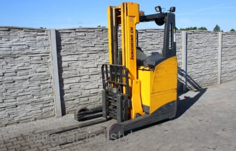 Ричтрак Jungheinrich ETV116 Triplex 2009р 1, 6т 5, 3м