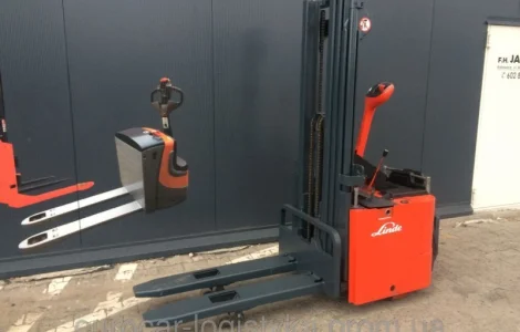 Штабелер электрический LINDE L 14 L 430см 1400 кг
