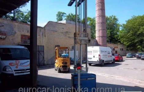 Штабелер электрический самоходный JUNGHEINRICH 1, 25т 4, 1м