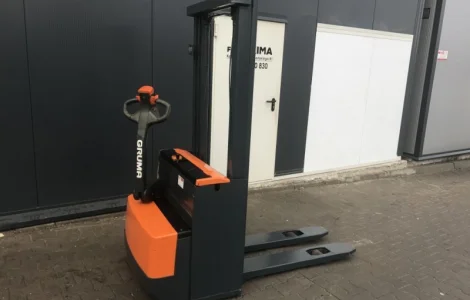 Б/У Штабелер электрический Jungheinrich MIC WP 13 1, 3 т 3, 0м
