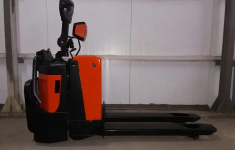 Электротележка TOYOTA BT LPE 200/8 2т 2010 с весами