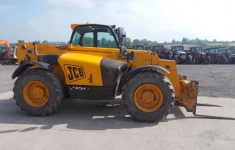 Телескопический погрузчик JCB 535-95 2004 года