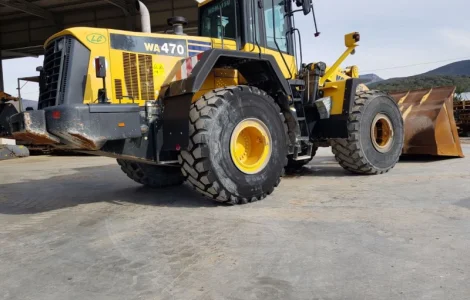 Фронтальный погрузчик Komatsu WA 470 2011 года
