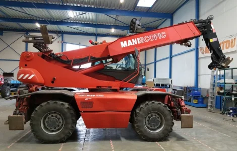 Телескопический погрузчик Manitou MRT 2150